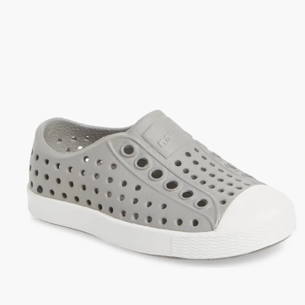 Native Kids' Jefferson Water Friendly Slip-On Sneaker in Pigeon Gray